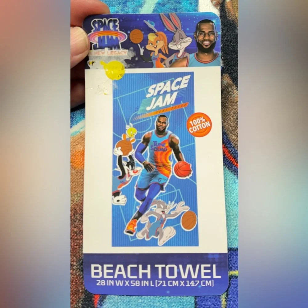 NWT Space Jam x Tune Squad x Lebron James x Looney Tunes Beach Towel Size 28X58”